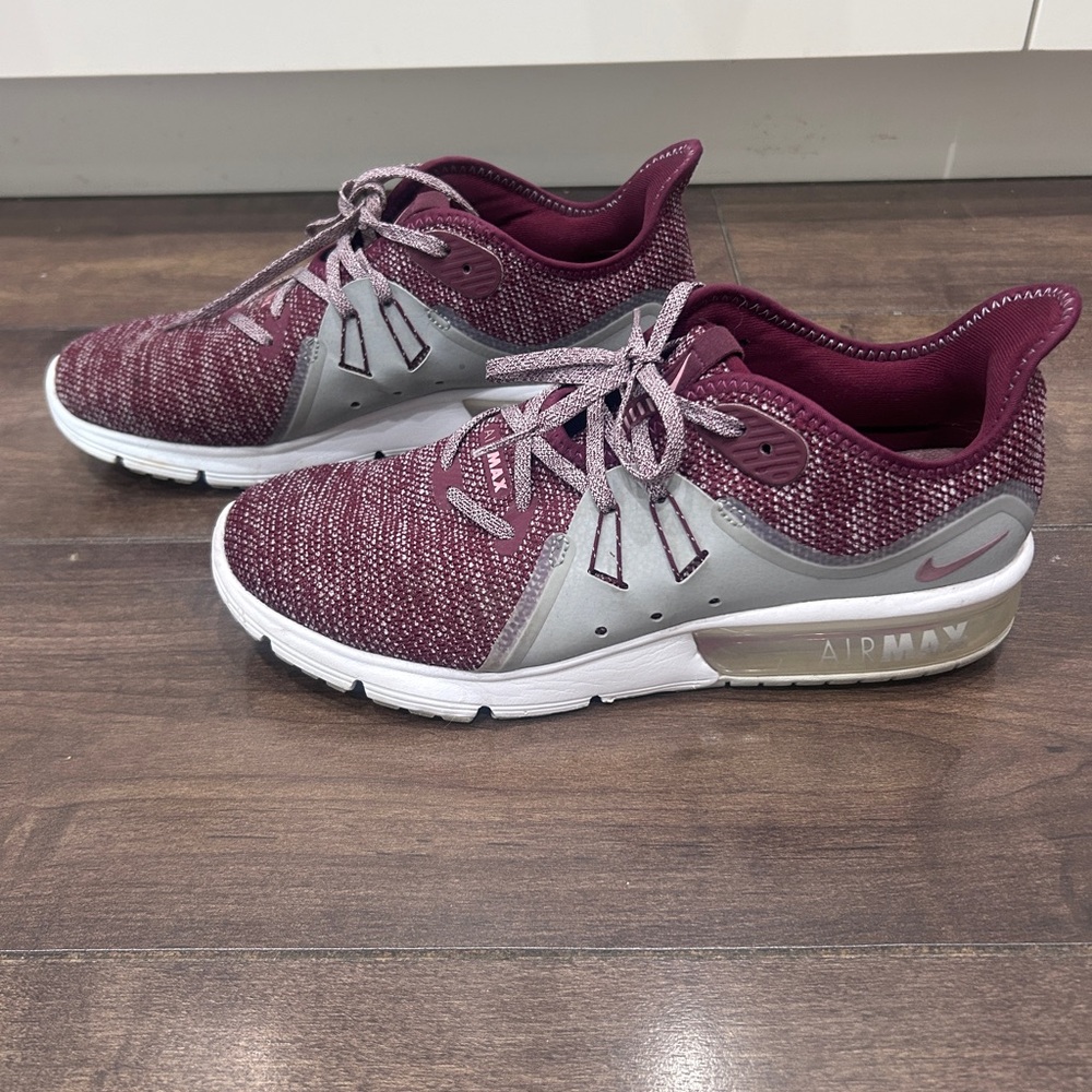 Nike Women’s Maroon and Gray Air Max Knit Sneakers